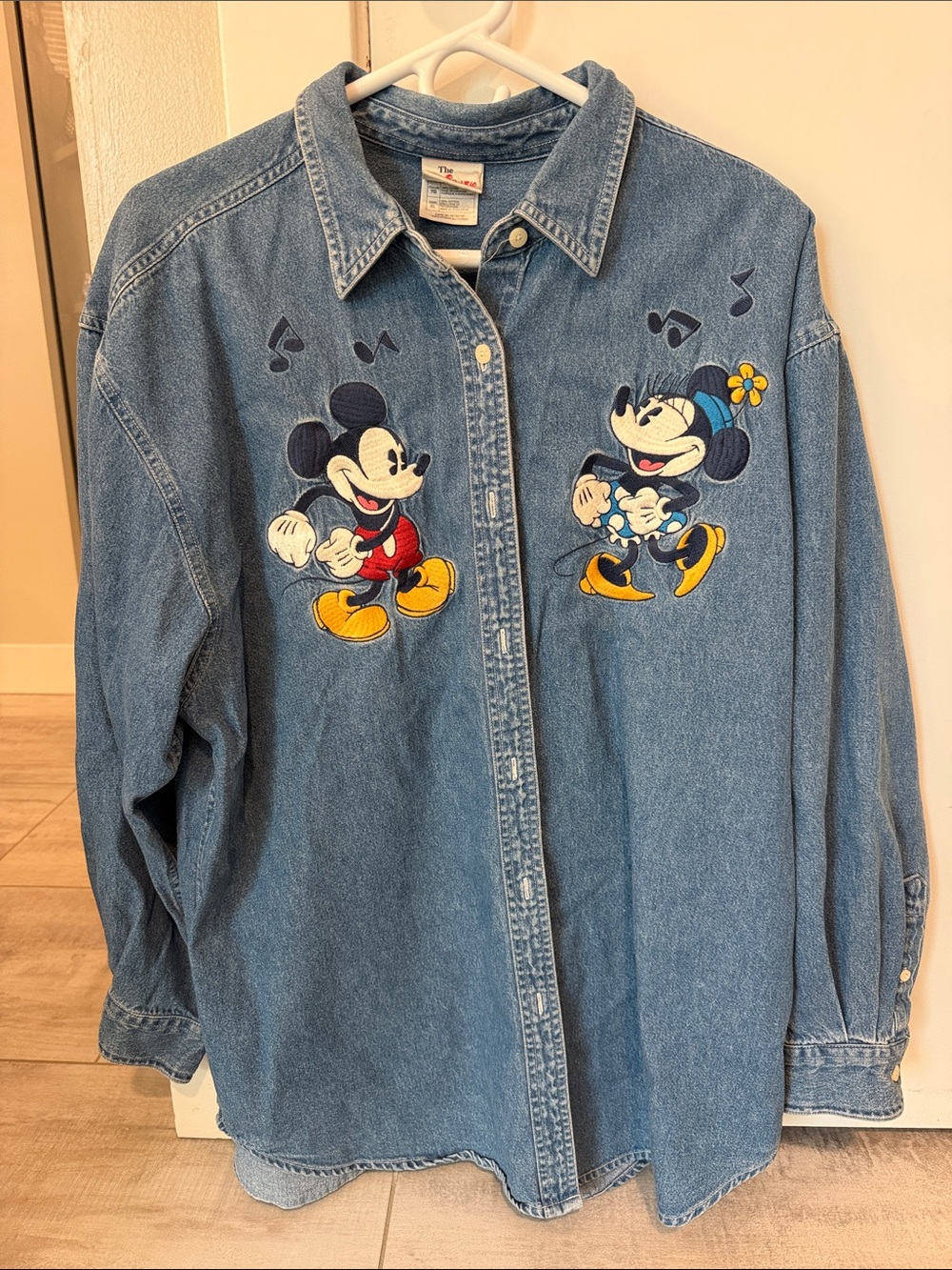 Vintage XL Disney Denim Button-Down Shirt with Mickey & Minnie Embroidery - Blue